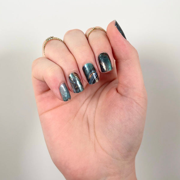 Peacock Swirl